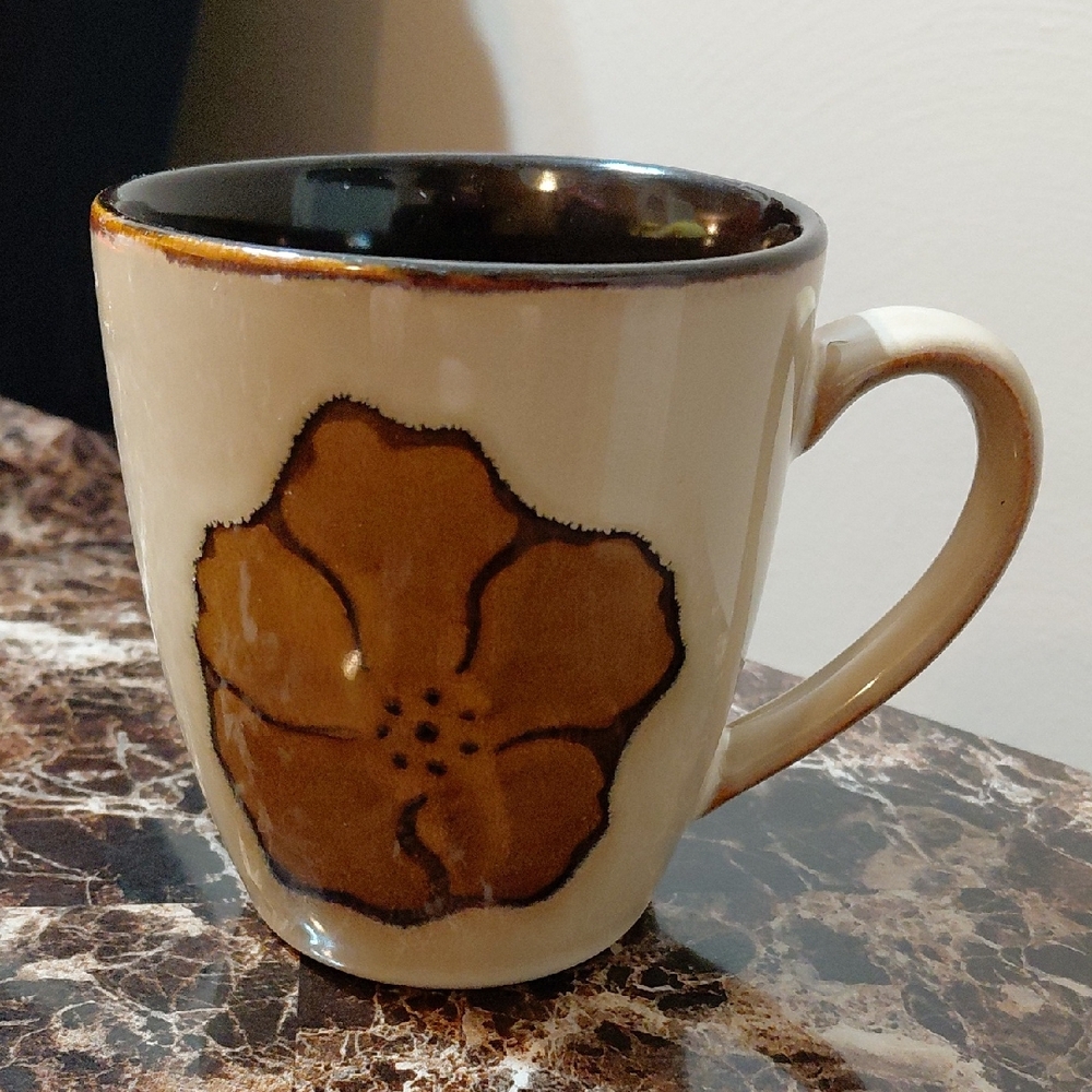 Pfaltzgraff Painted Poppies Stoneware Mug